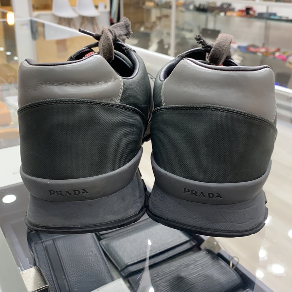 Prada Sneaker - Picture 3 of 6